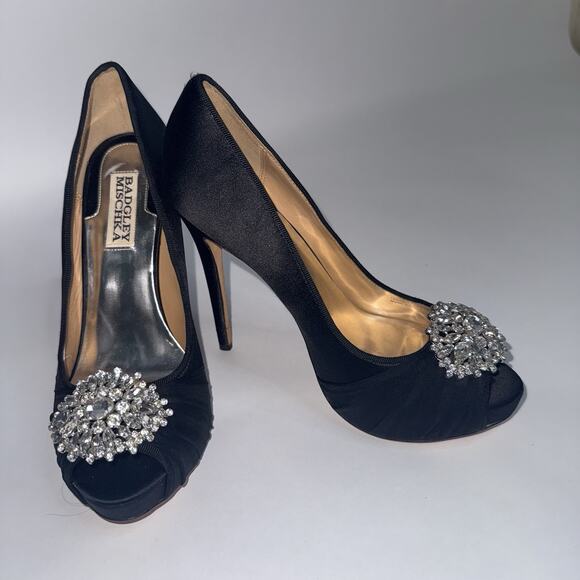 Badgley Mischka Women’s Crystal Embellished Satin Pumps Peep Toe Black Size 6.5M - Picture 1 of 6